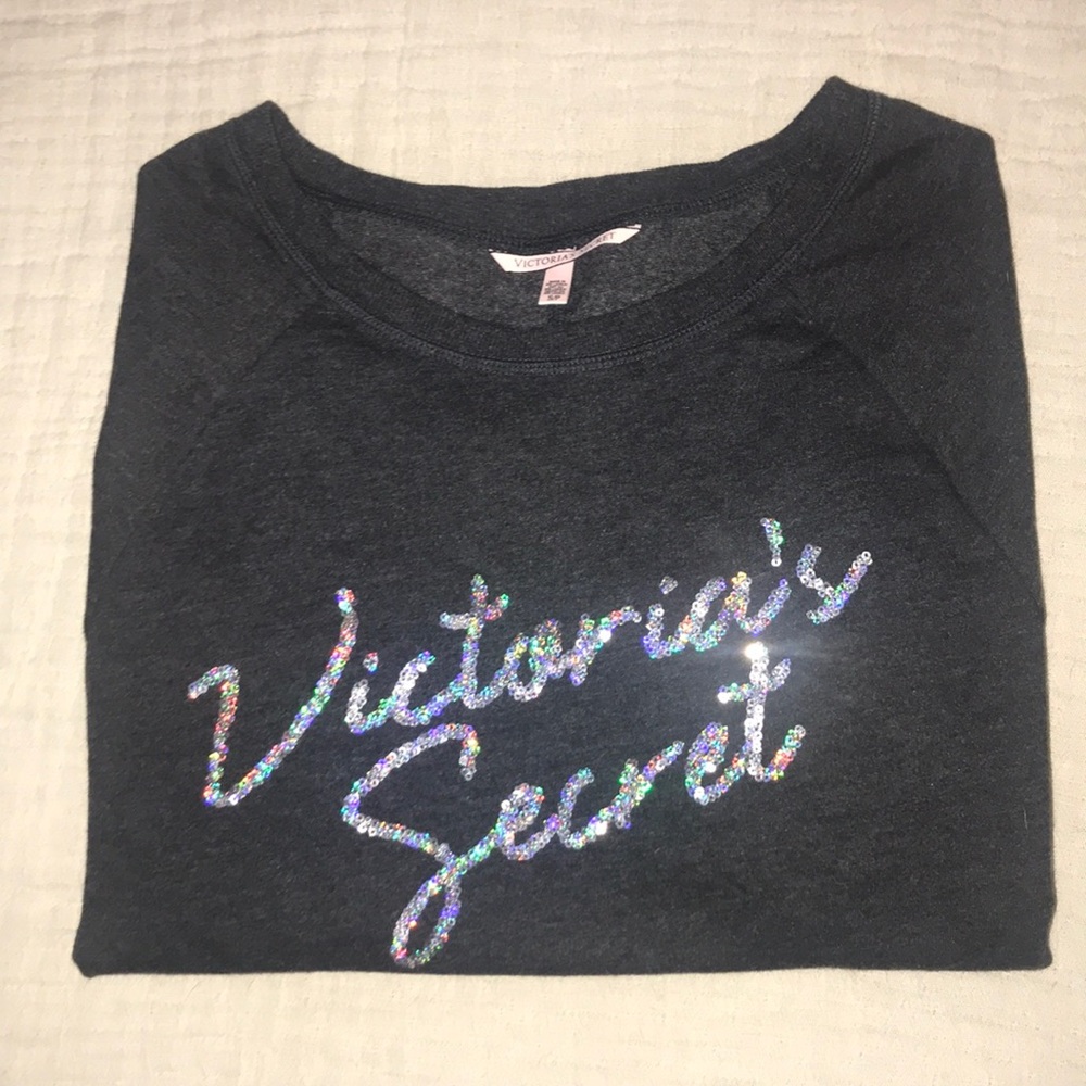 VS oversized sweatshirt!